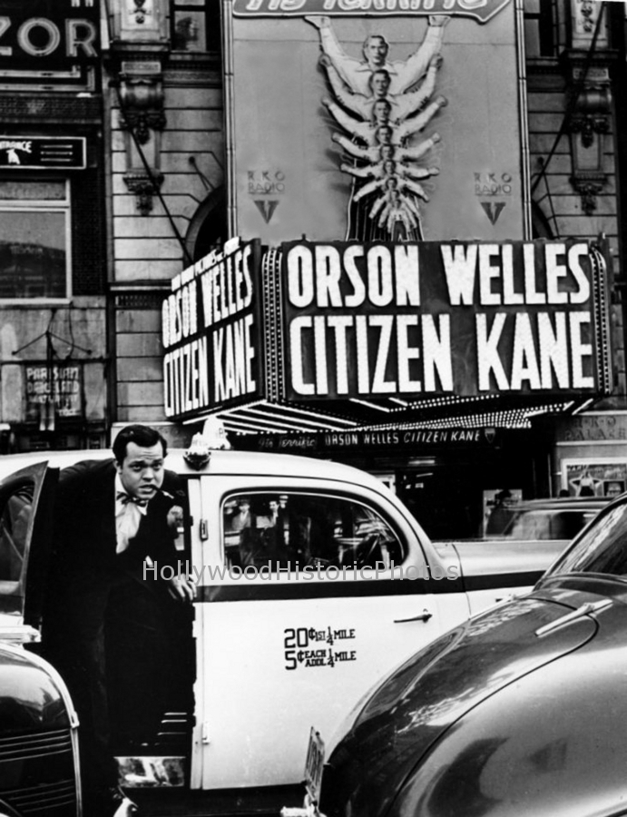 Palace Theatre N.Y.C 1941 Citizen Kane Orson Welles wm.jpg